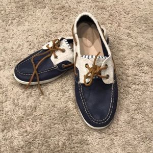 Sperry boat shoes